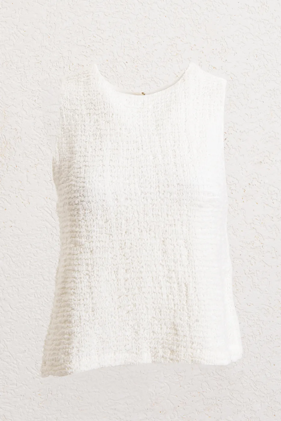 Bayan Beyaz Kolsuz Rahat Kalıp Dokulu Bluz