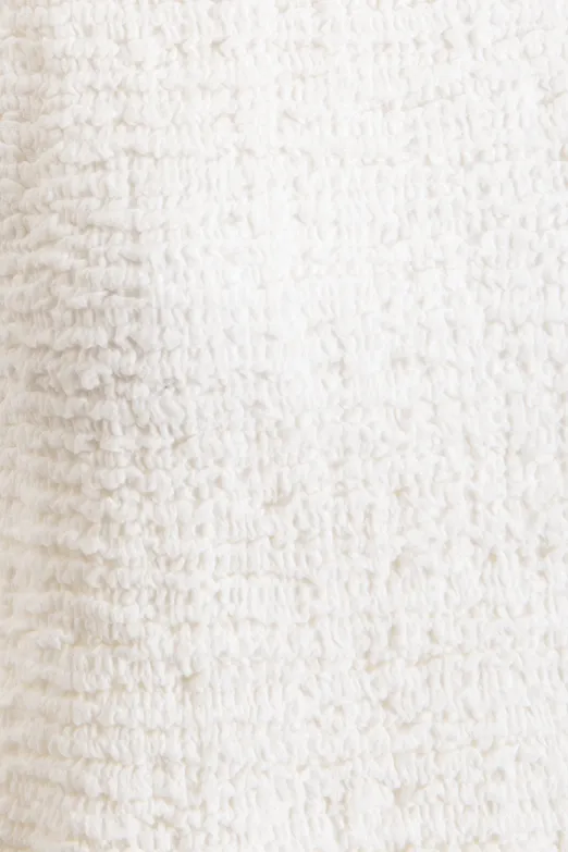 Bayan Beyaz Kolsuz Rahat Kalıp Dokulu Bluz - BSL