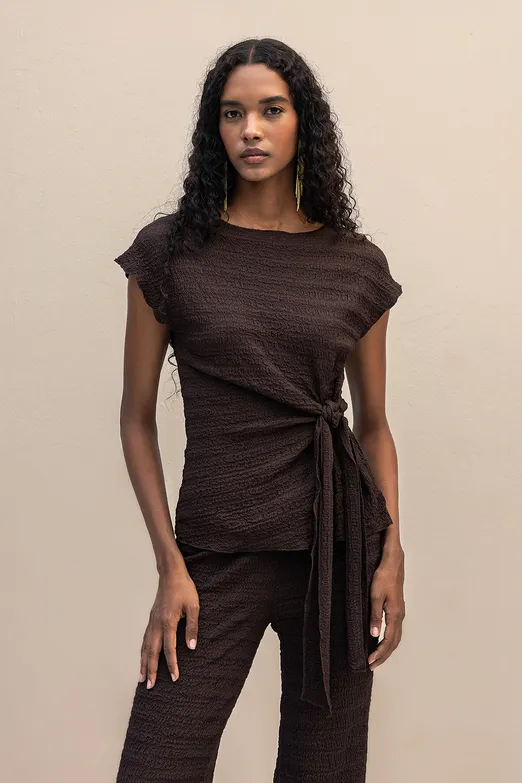 Bayan Kahverengi Dokulu Bağlama Detaylı Bluz - BSL