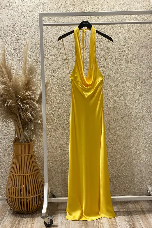 Bayan Sarı Degaje Yakalı  Maksi Saten Elbise - BSL