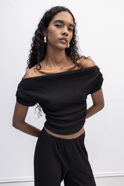 Bayan  Dokulu Carmen Yaka Bluz