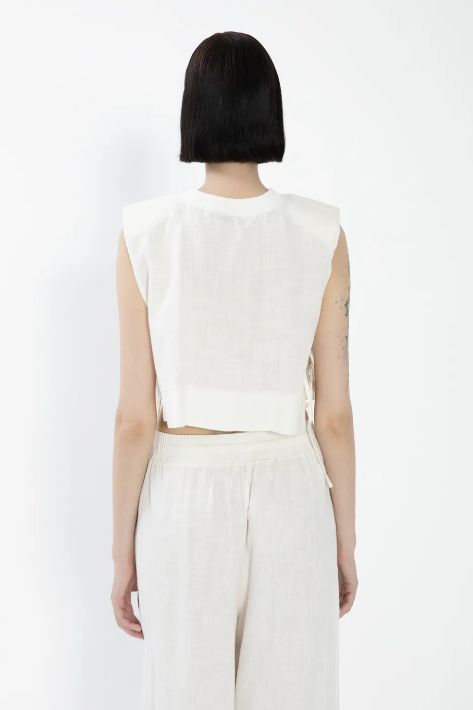 Bayan Beyaz Yandan Bağcıklı Crop Keten Bluz