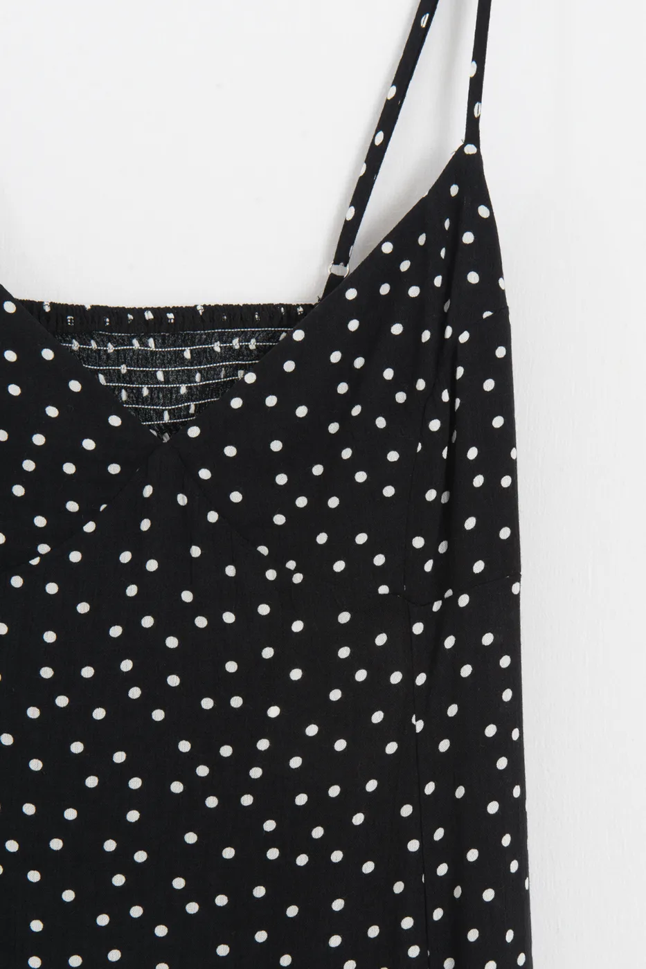 Bayan Siyah Askılı Puantiyeli Maksi Elbise