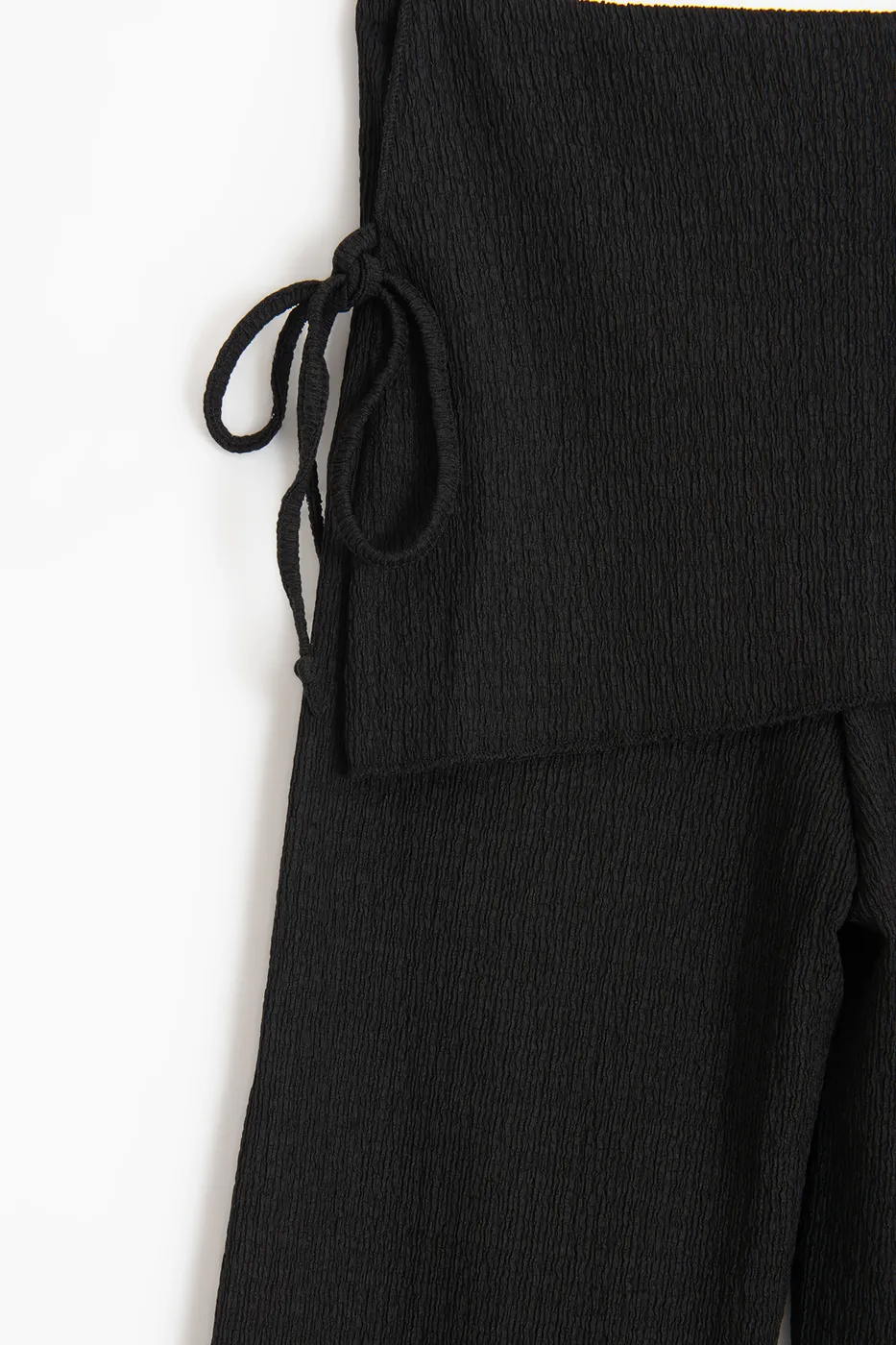 Bayan Siyah Dokulu Bağcıklı Pareolu Pantolon