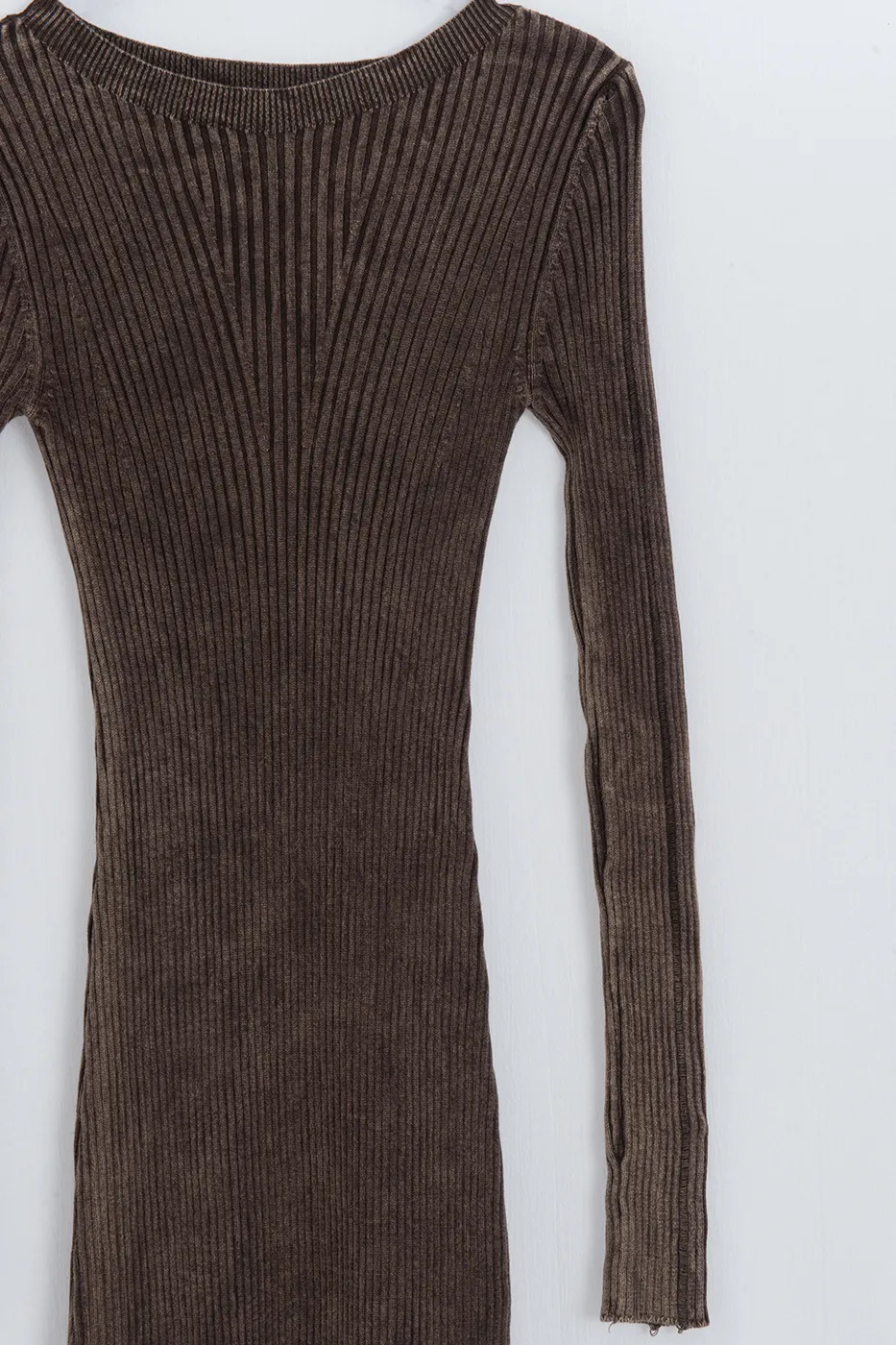 Bayan Kahverengi Yıpratmalı Triko Kalem Midi Elbise