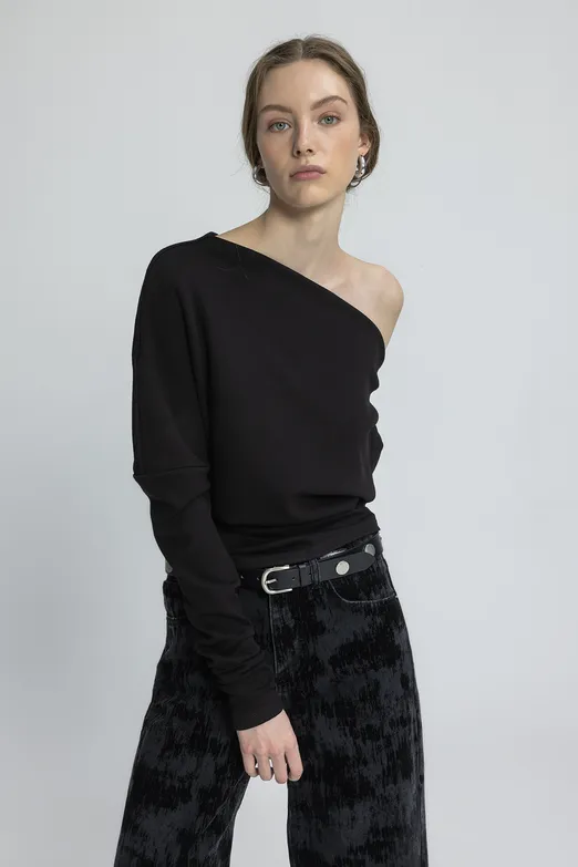 Bayan Siyah Drapeli Omuz Açık Bluz - BSL