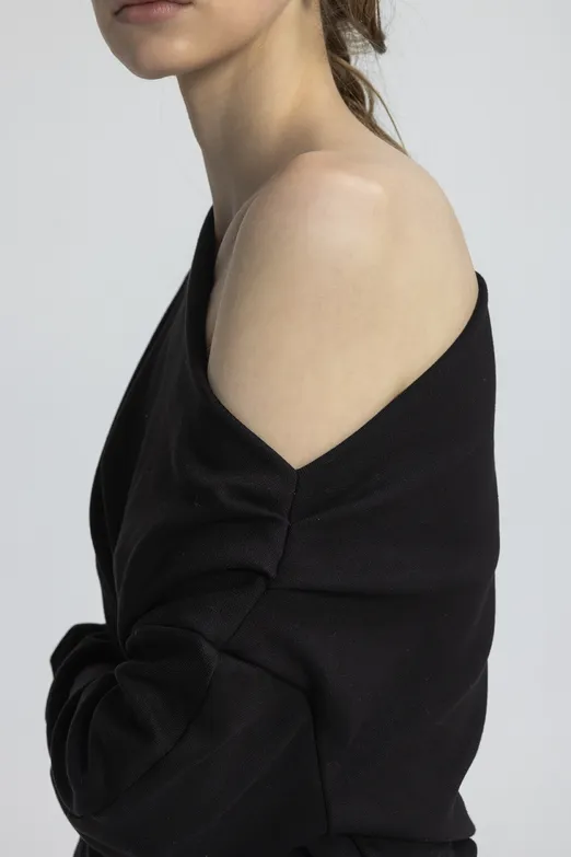 Bayan Siyah Drapeli Omuz Açık Bluz - BSL