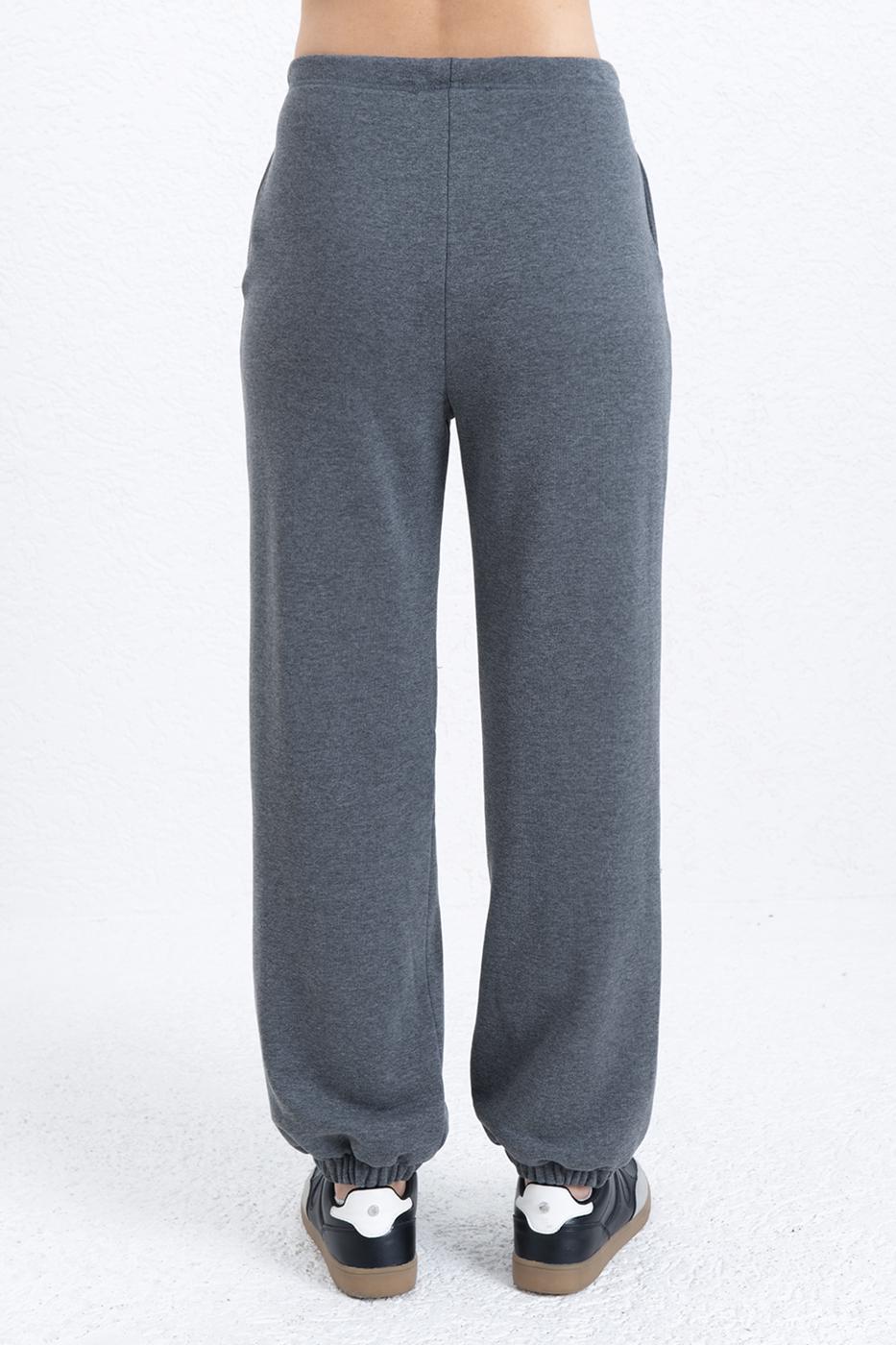 Jogger Pantolon · 3