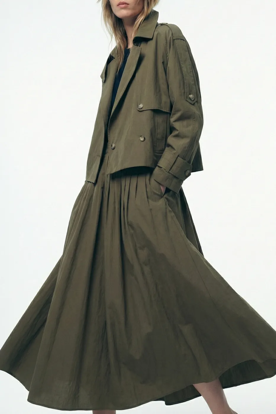 Bayan Haki Pile Detaylı Midi Elbise