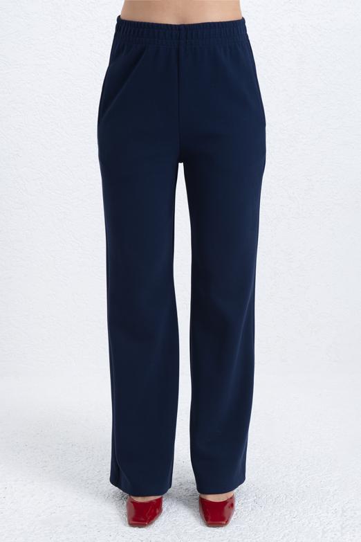 Bayan  Düz Kesim Bol Pantolon