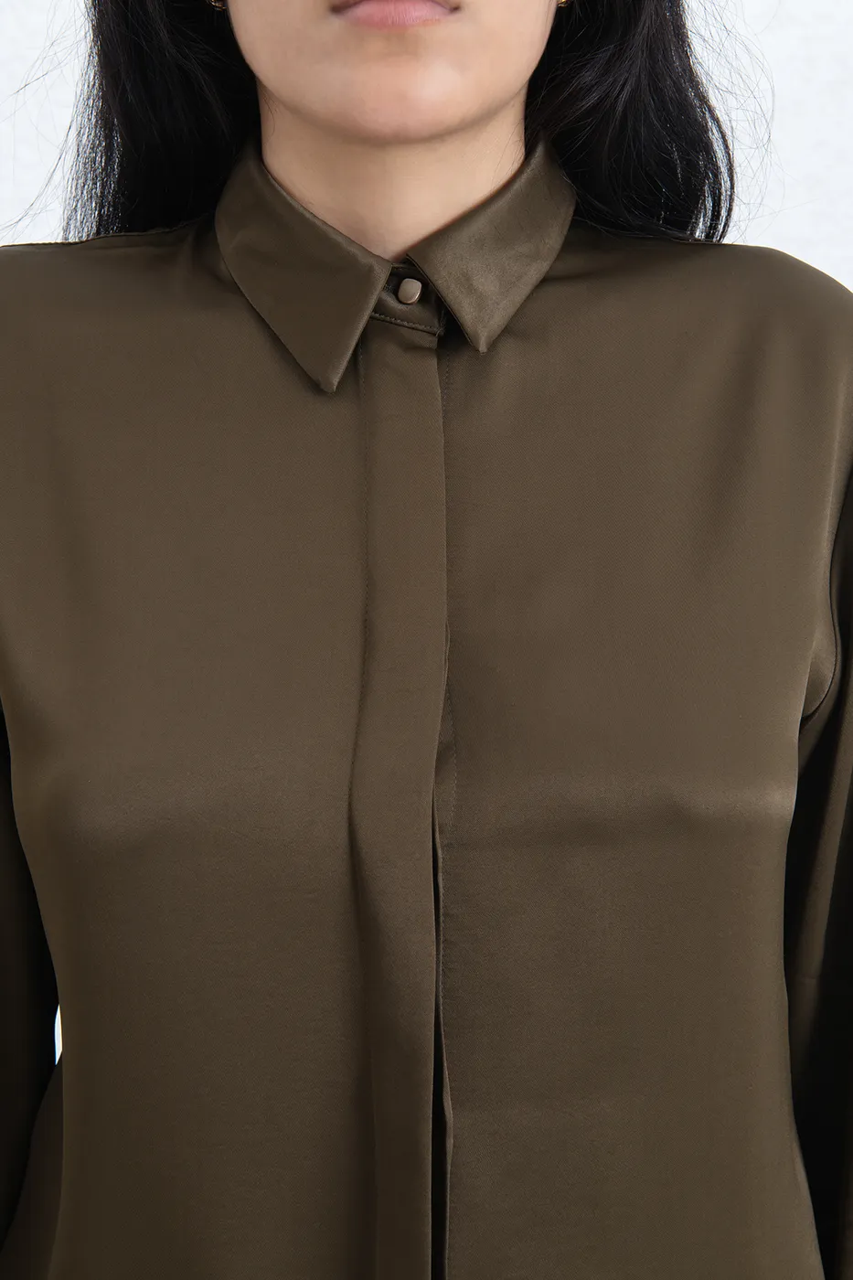 Bayan Haki Saten Gömlek