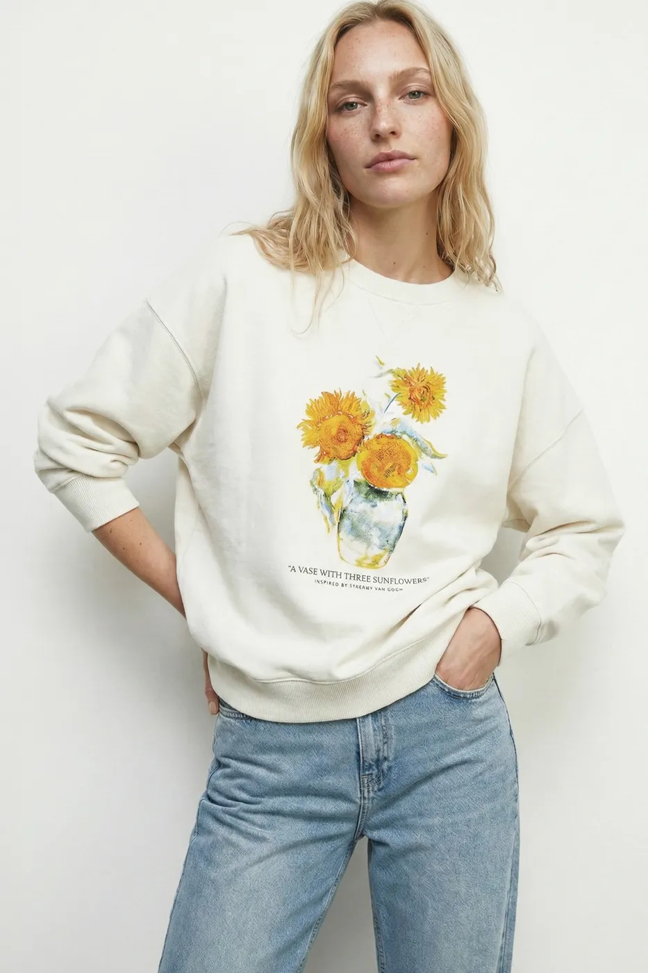 Bayan Ekru Baskılı Basic Sweatsirt