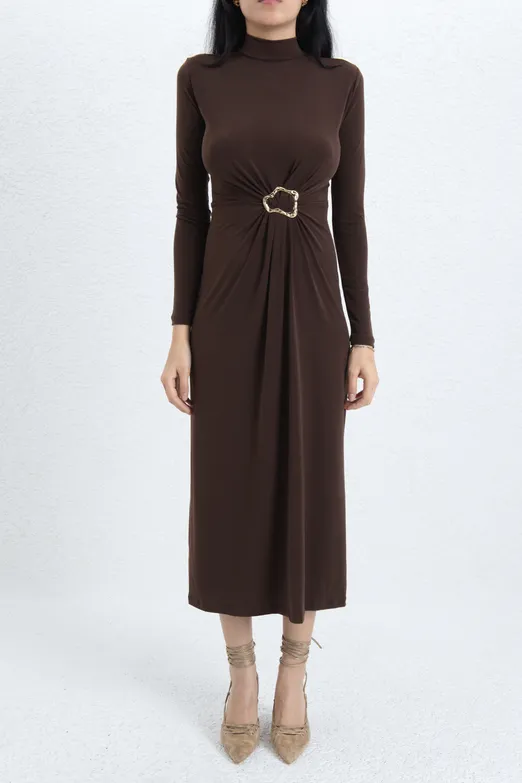 Bayan Kahverengi Toka Detaylı Midi Elbise - BSL