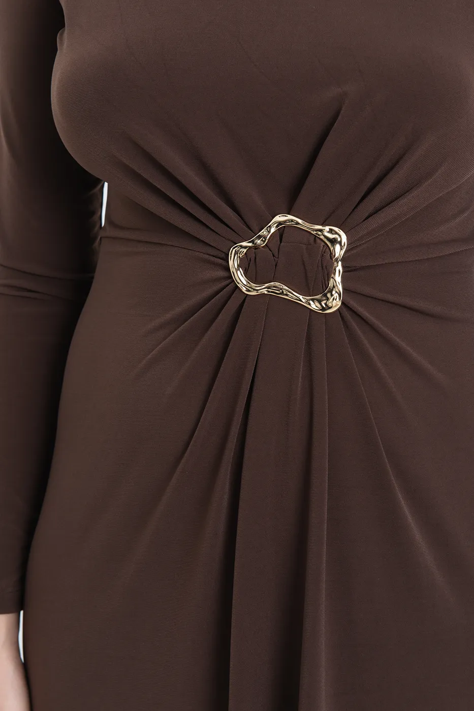 Bayan Kahverengi Toka Detaylı Midi Elbise