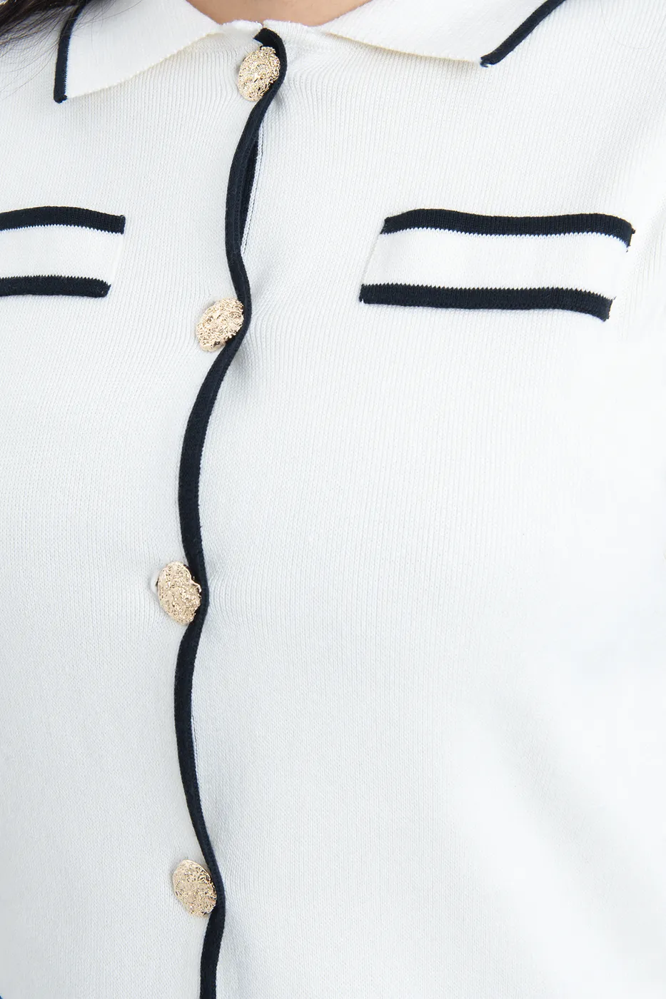 Bayan Ekru Gold Düğmeli Polo Yakalı Hırka