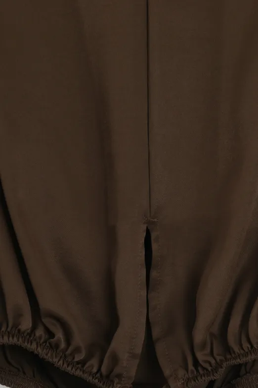 Bayan Kahverengi Saten Pileli Crop Bluz - BSL