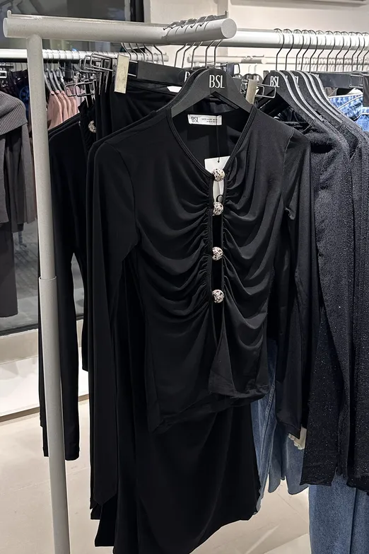 Bayan Siyah Özel Taş Aksesuarlı Top - BSL