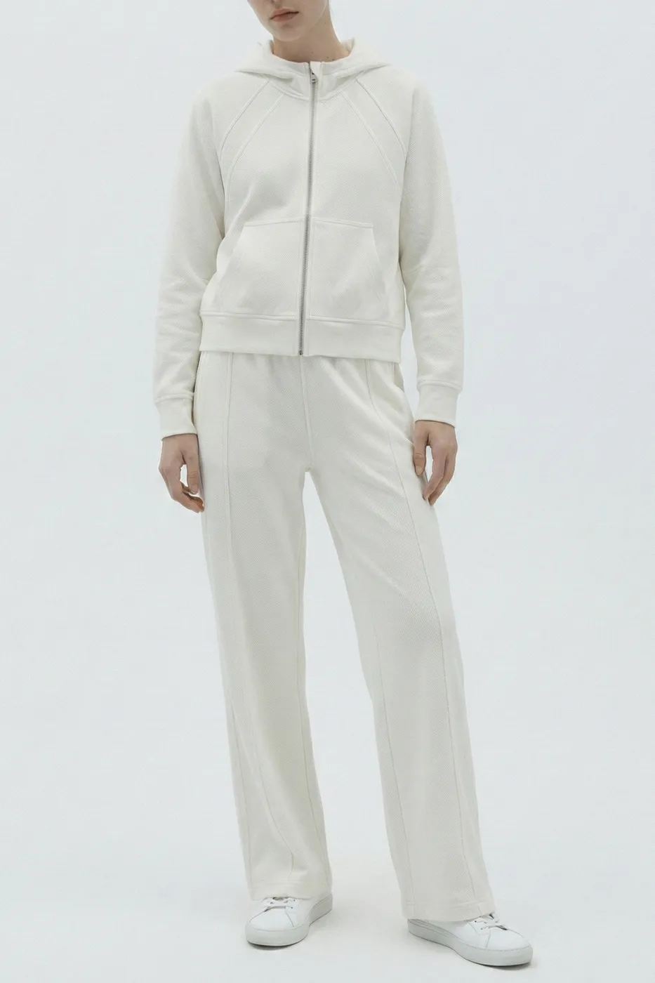 Bayan Beyaz Beli Lastikli Düz Kesim Pantolon