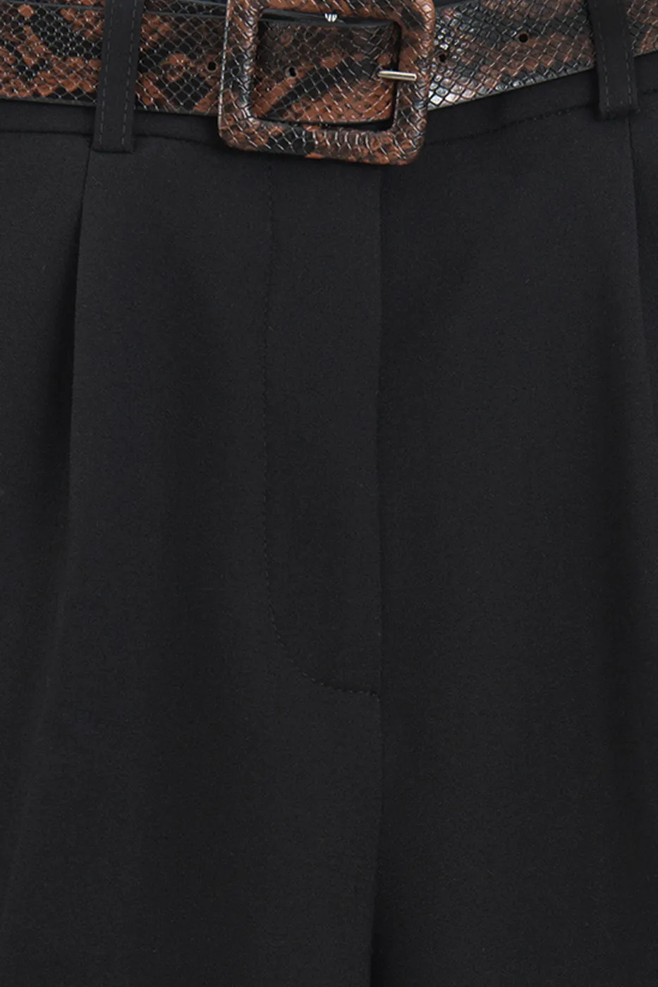 Bayan Siyah Kemerli Uzun Bermuda Şort