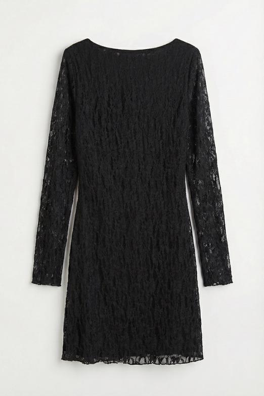 Derin Yaka Dekolteli Dantel Mini Elbise