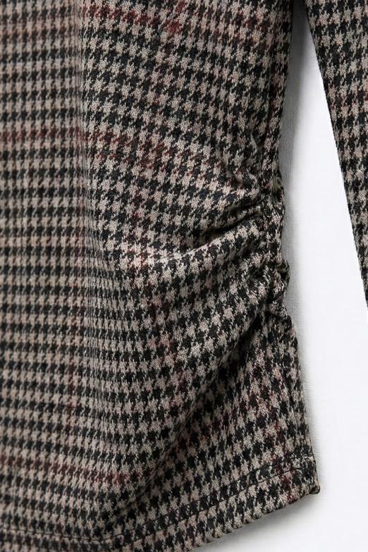 Drapeli Yakalı Bluz