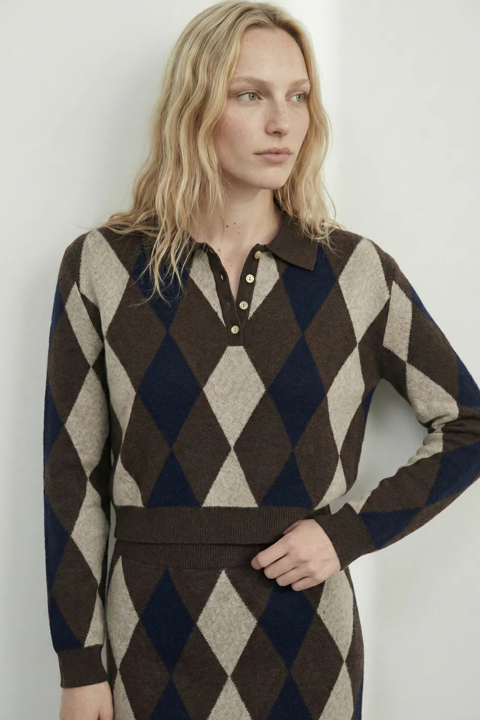 Bayan Kahverengi Baklavalı Polo Yakalı Kazak