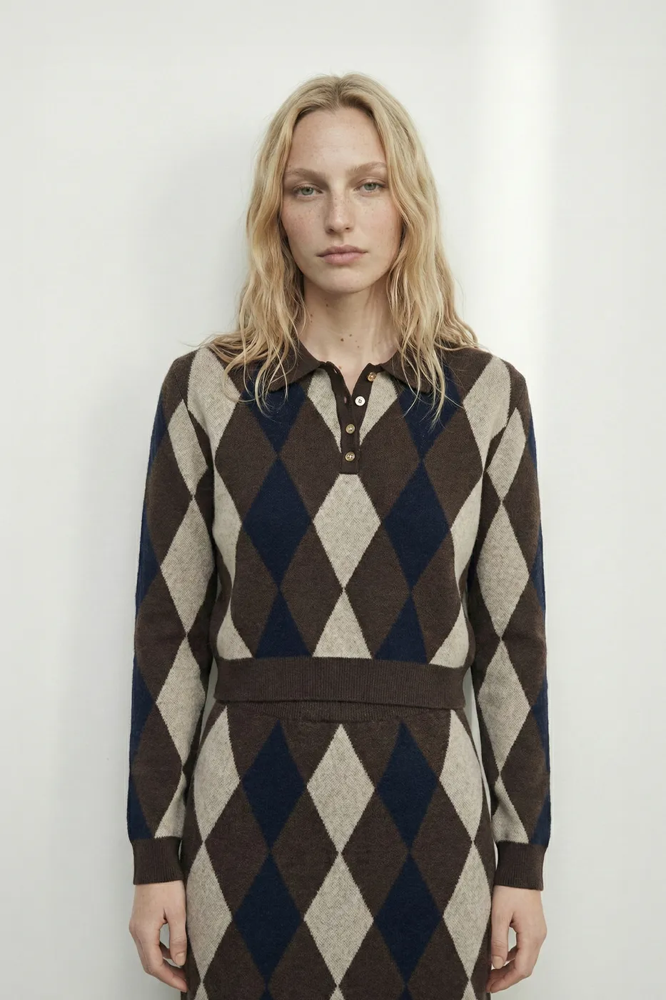 Bayan Kahverengi Baklavalı Polo Yakalı Kazak