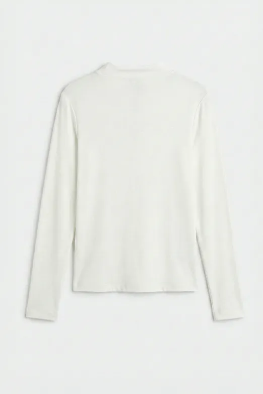 Bayan Beyaz Yüksek Yaka Uzun Kollu Top - BSL