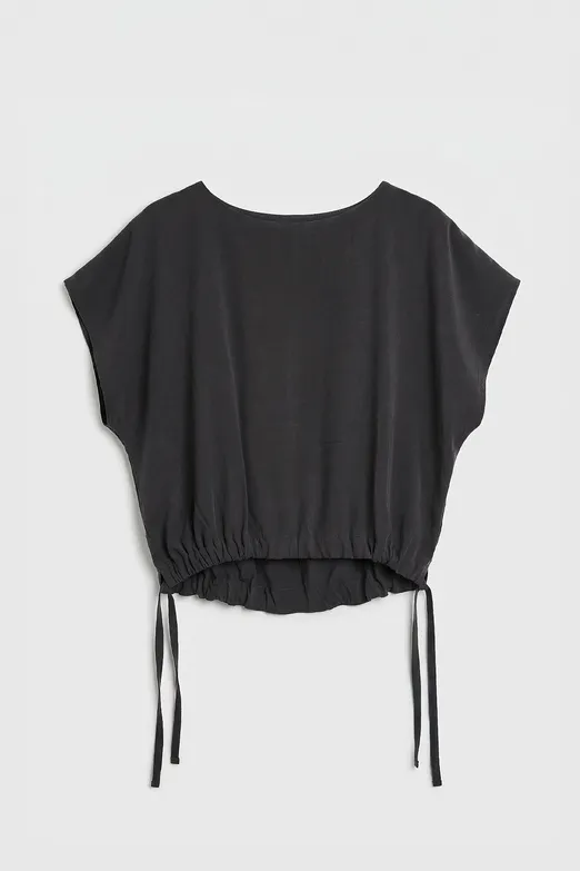 Bayan Siyah Düşük Omuzlu Bol  Modal Bluz - BSL