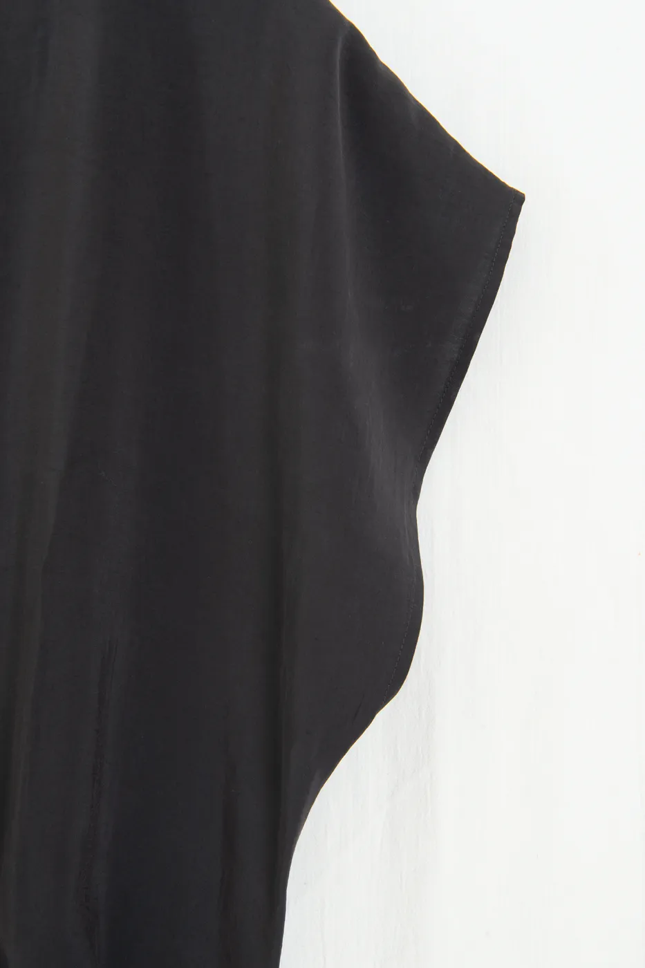 Bayan Siyah Düşük Omuzlu Bol  Modal Bluz