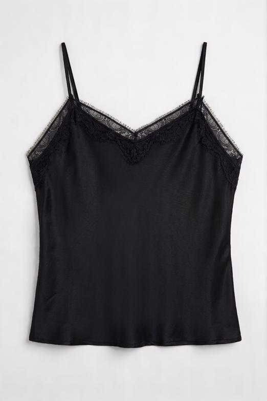 Dantel Detaylı Saten Askılı Bluz