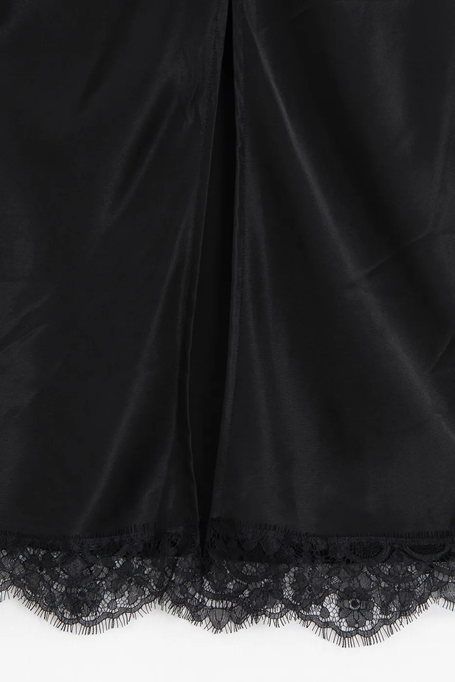 Bayan Siyah Dantel Detaylı Saten Midi Etek