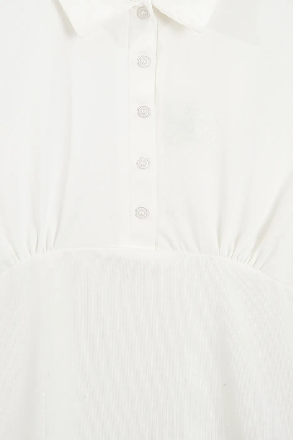 Bayan Beyaz Pola Yakalı Top