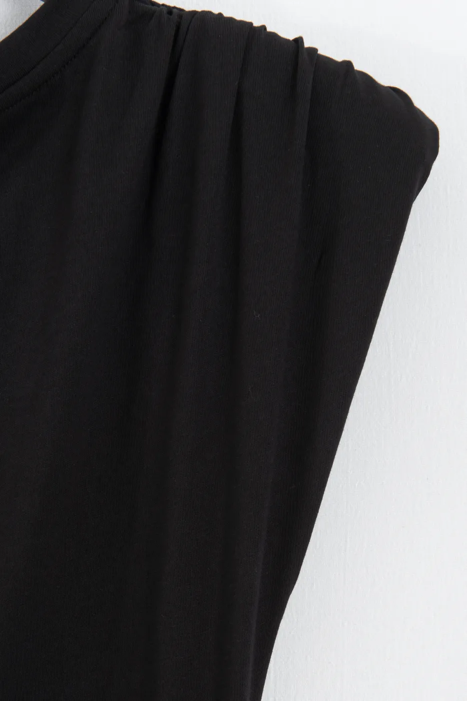 Bayan Siyah Drapeli Vatkalı Top