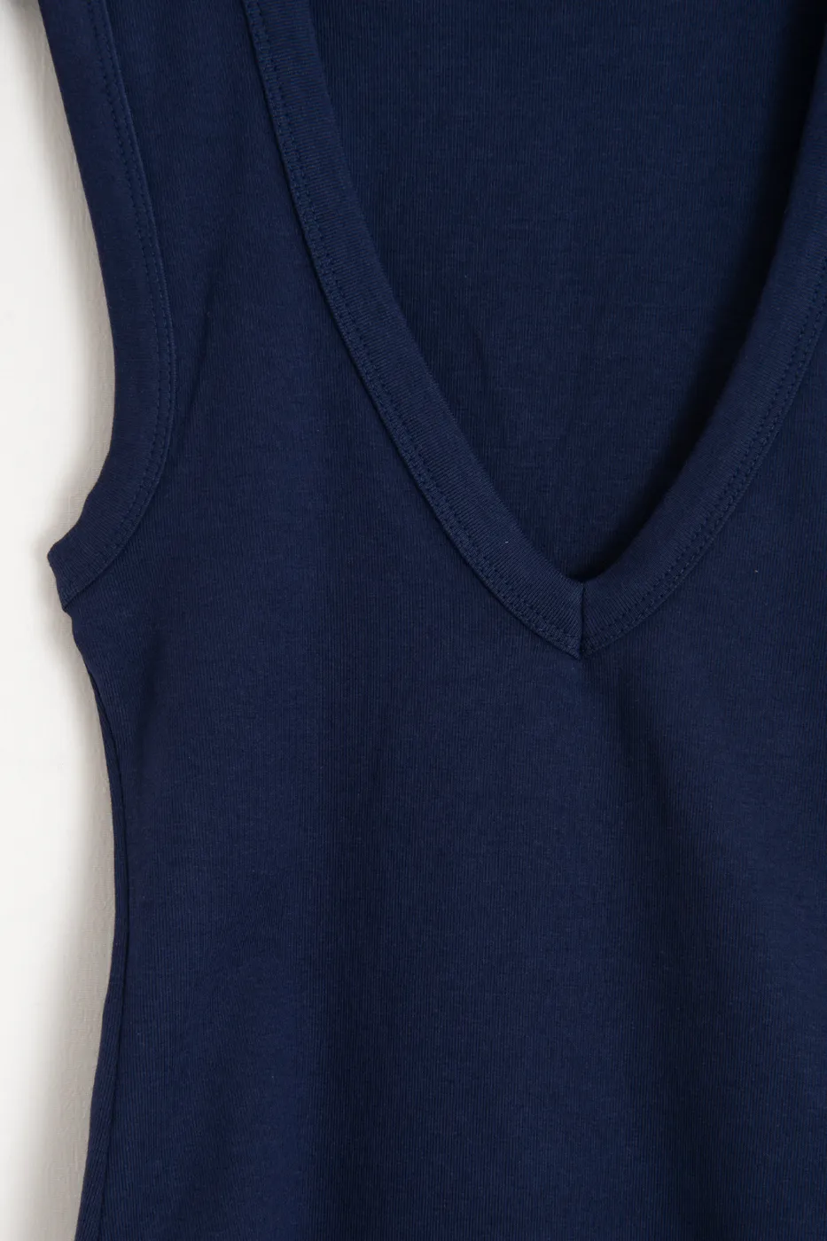 Bayan Lacivert Slim V Yaka Slim Top