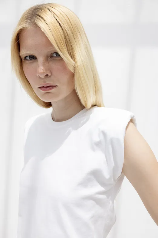 Bayan Beyaz Vatkalı Bisiklet Yakalı Tshirt - BSL