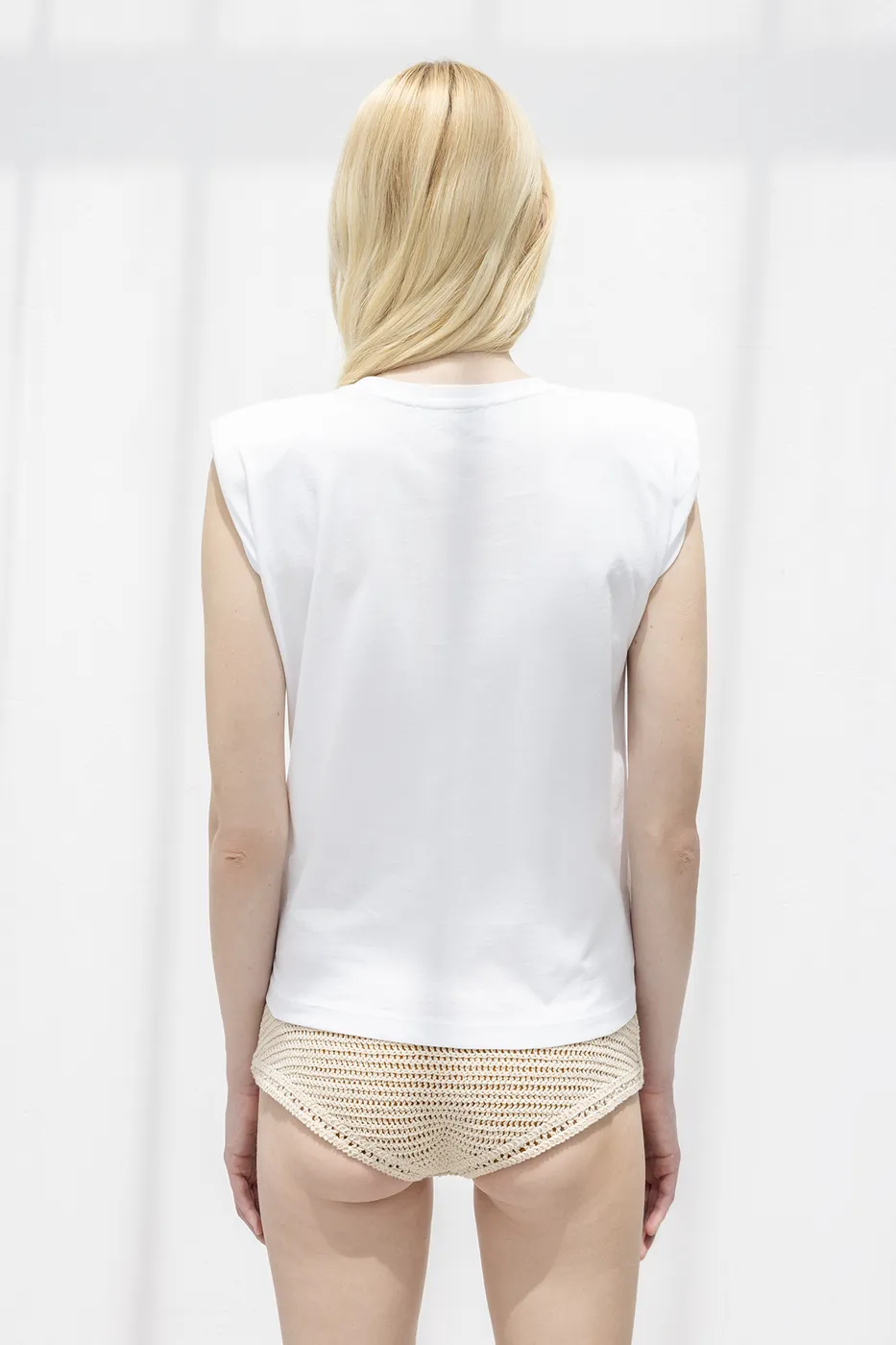 Bayan Beyaz Vatkalı Bisiklet Yakalı Tshirt