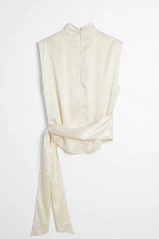 Bayan Beyaz Dökümlü Saten Bağlamalı Bluz - BSL