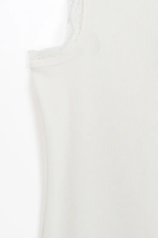 Bayan Beyaz Dantel Detaylı Halter Yakalı Top - BSL