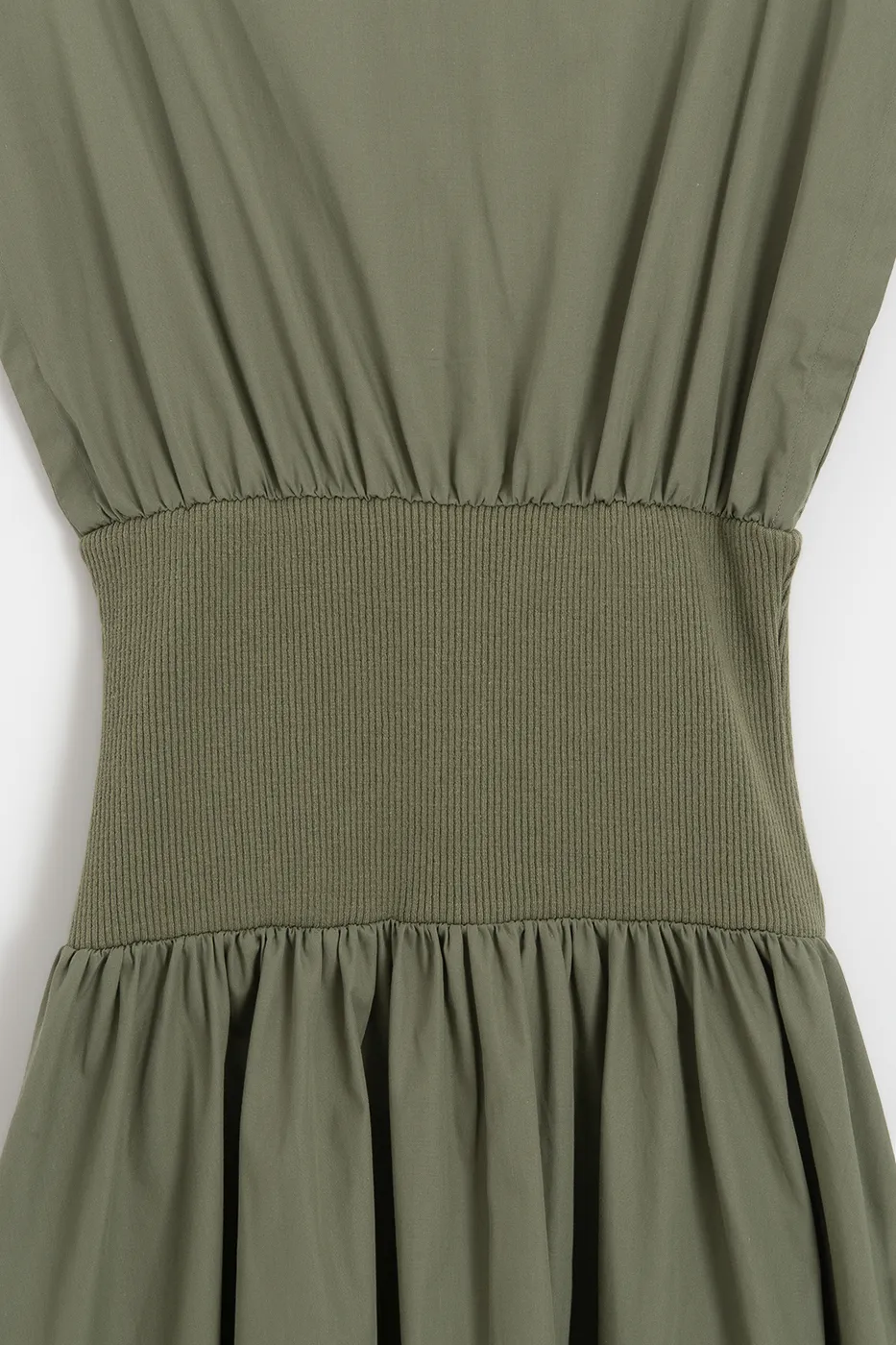 Bayan Yeşil Kayık Yakalı %100 Cotton Volanlı Midi Elbise