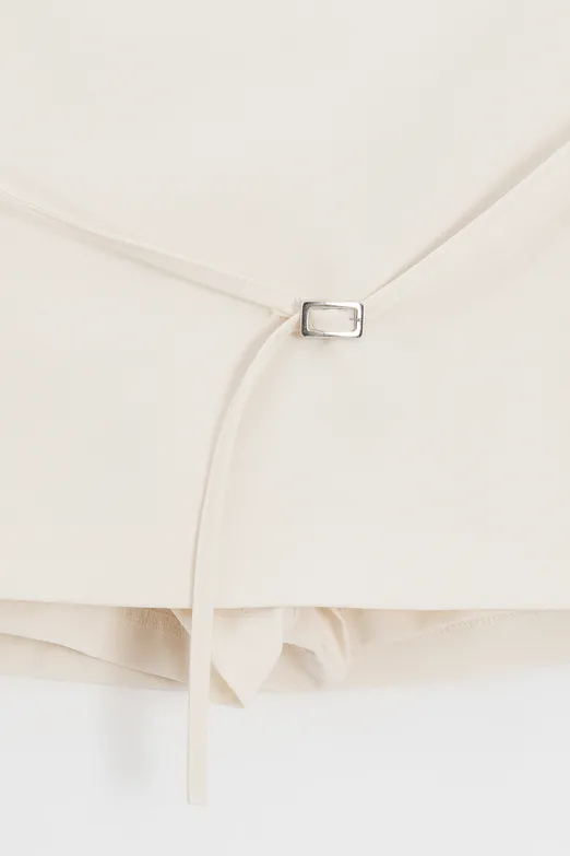 Bayan Krem Kemerli Şort Etek - BSL