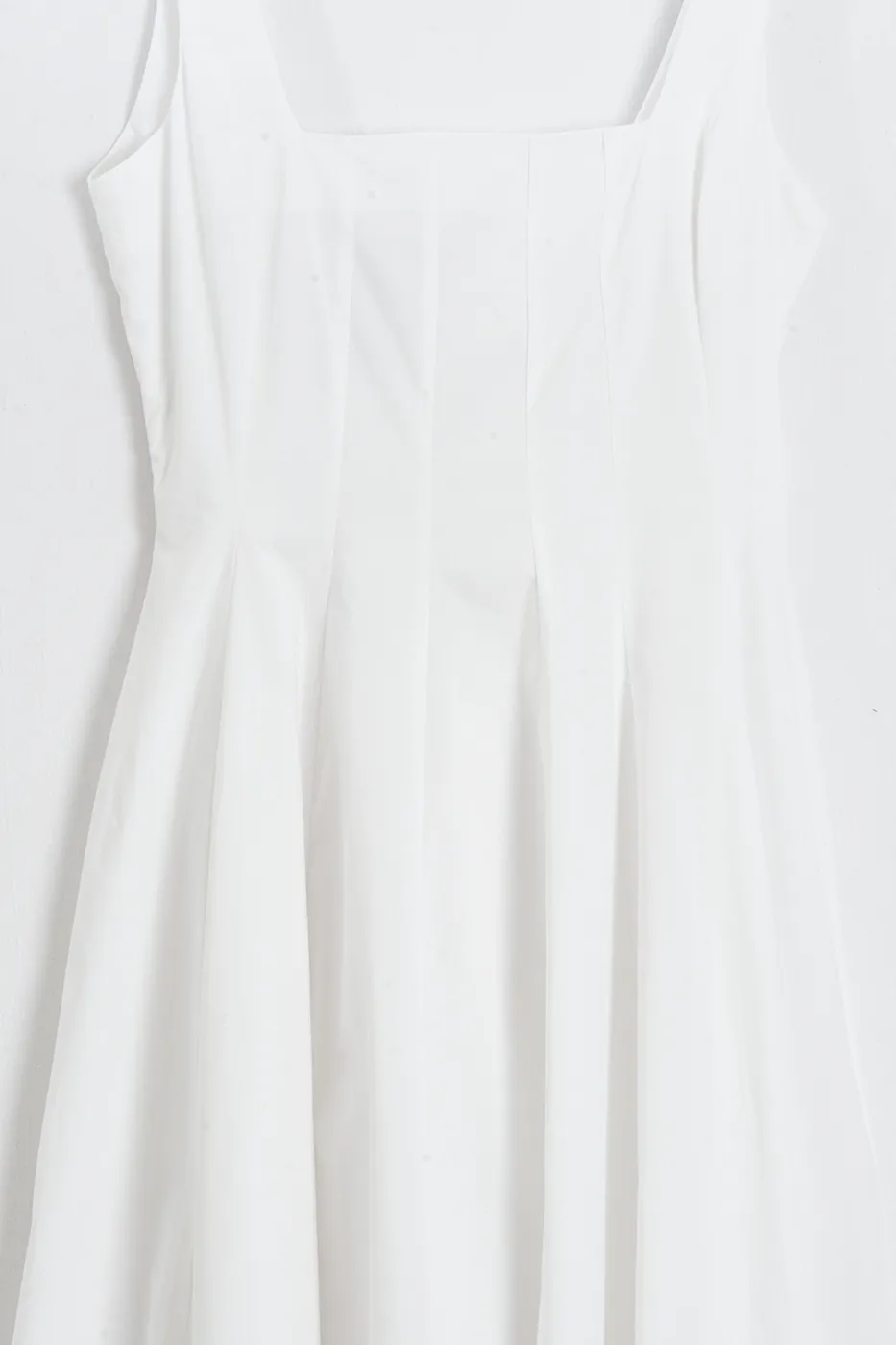 Bayan Beyaz Kare Yakalı Dikiş Detaylı Kloş Midi Elbise