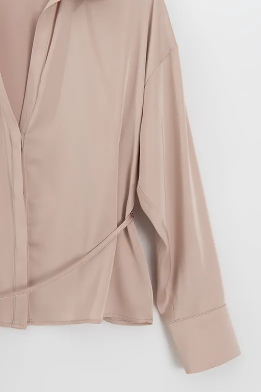 Bayan Bej İnce Kemerli Saten Bluz - BSL