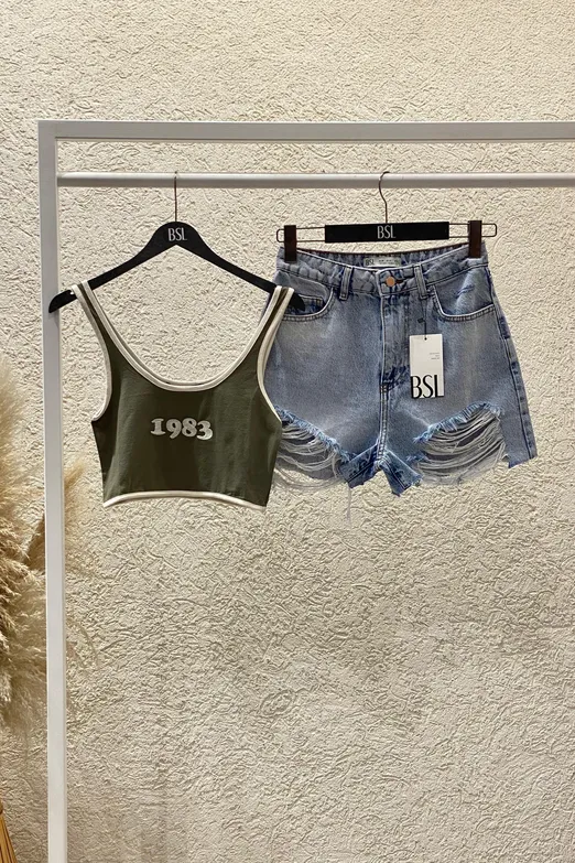 Bayan Mavi Yıpratmalı Mini Denim Şort - BSL