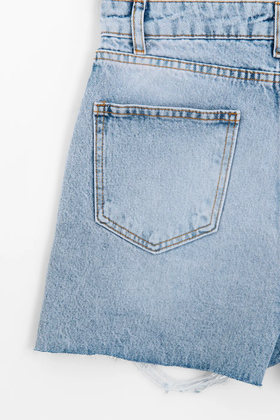 Bayan Mavi Yıpratmalı Mini Denim Şort