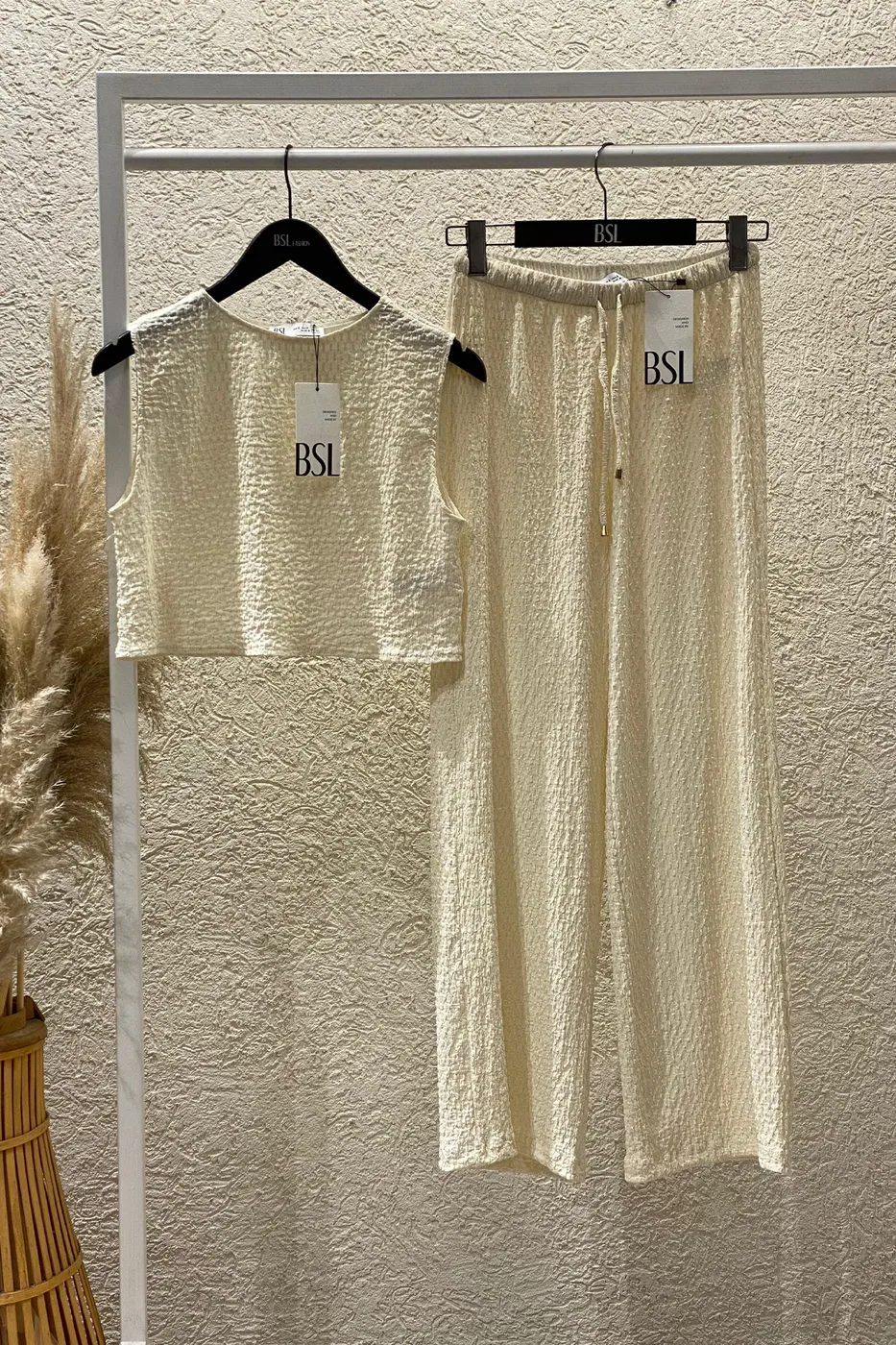 Bayan Ekru Dokulu Crop Bluz