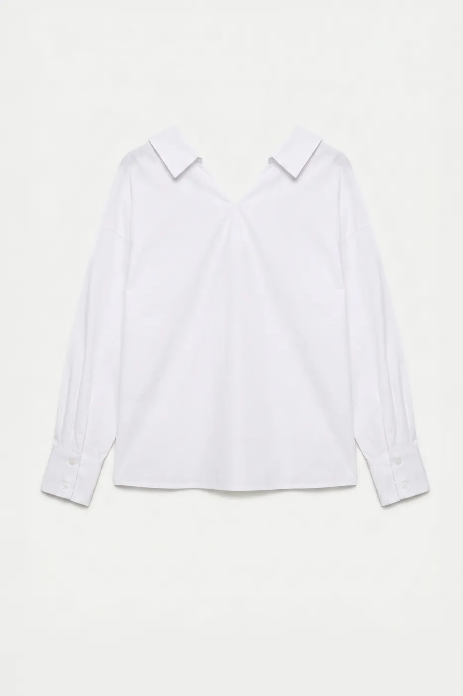 Bayan Beyaz %100 Cotton Açık Yakalı Gömlek