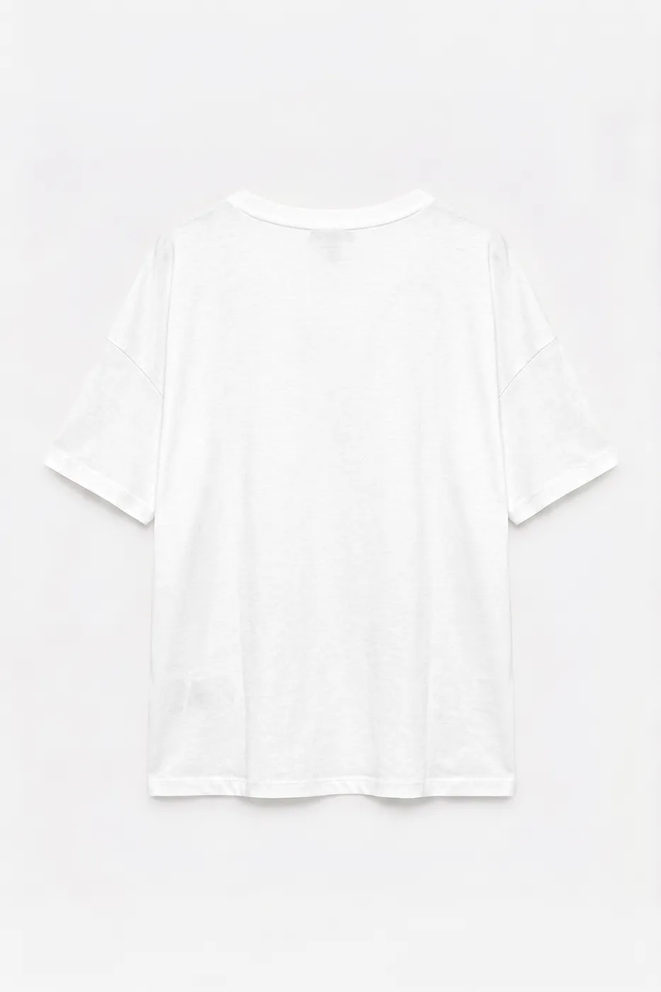 Bayan Beyaz V Yaka Basic Tshirt
