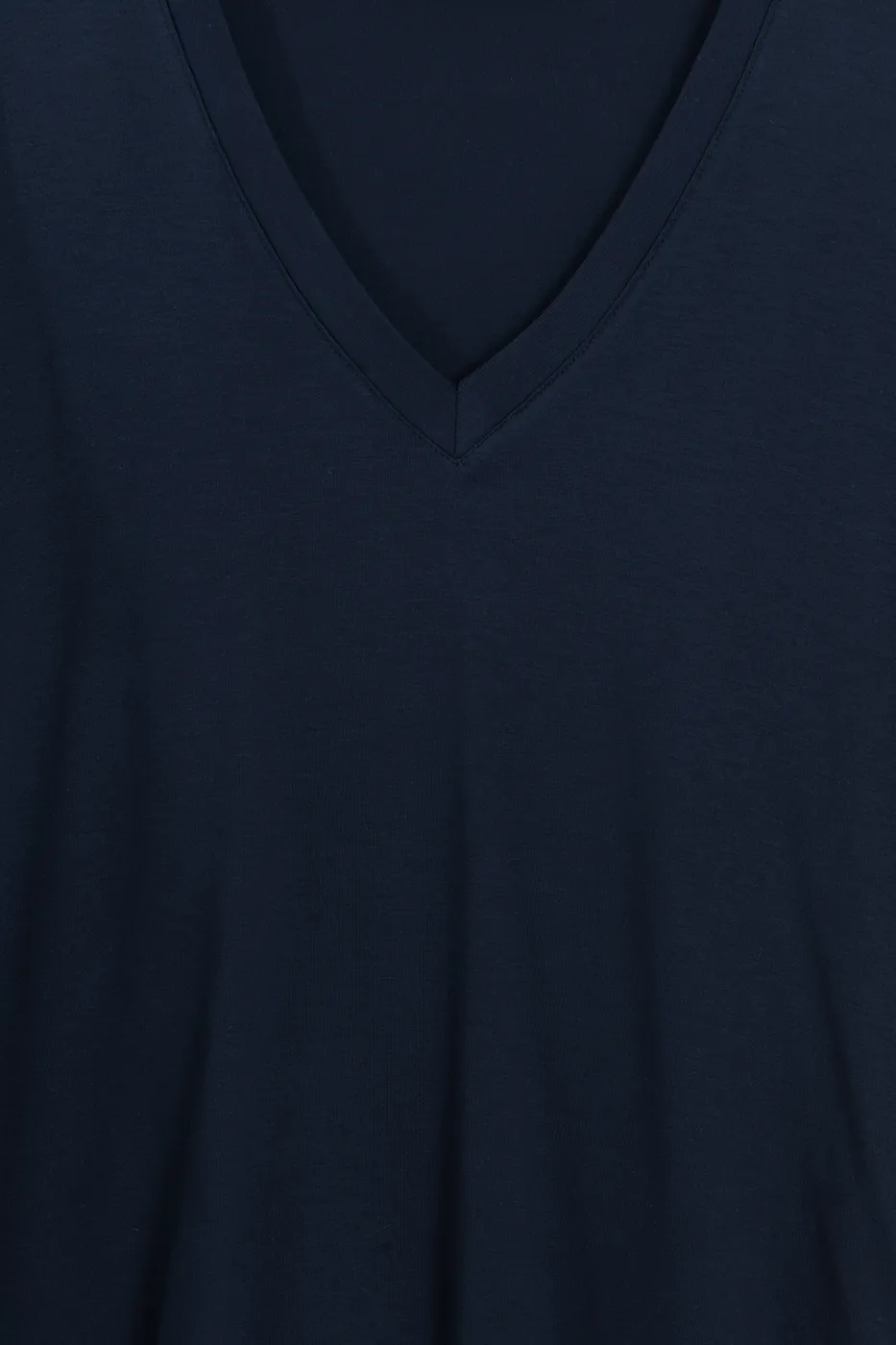 Bayan Lacivert V Yaka Basic Tshirt