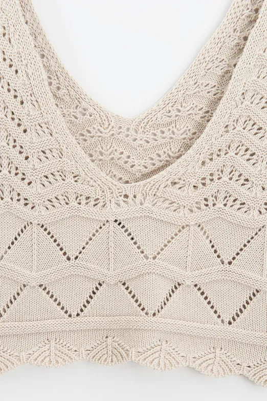 Bayan Bej Örgü V Yakalı Ajurlu Crop Top - BSL